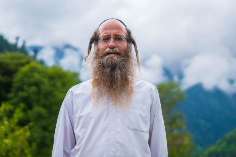 עמית קדם מקור ראשון